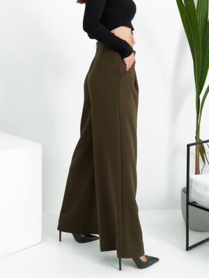 Дамски дълъг широк панталон в тъмнозелено
